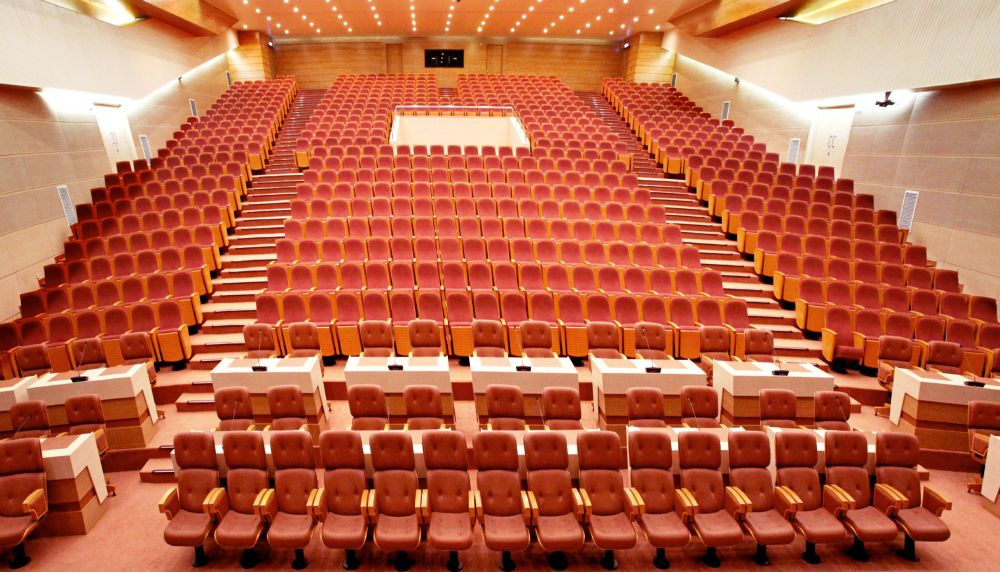 سالن آزادگان